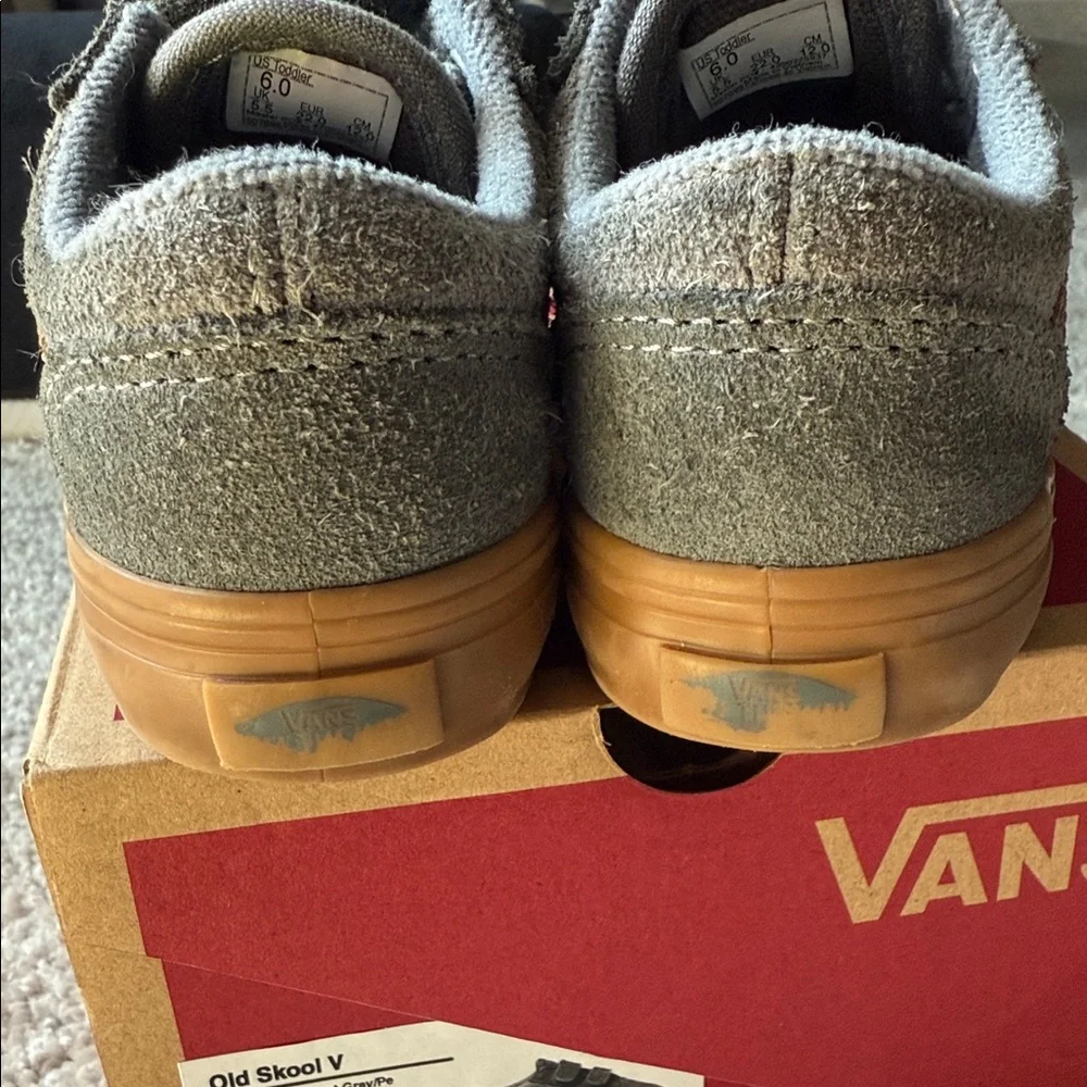 Vans Kids Sneakers in Charcoal and Tan - Picture 3 of 4